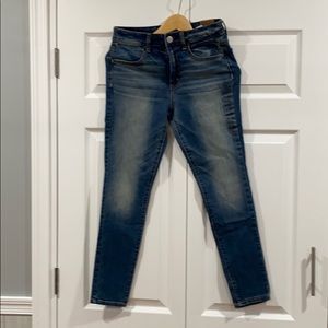 American Eagle Jegging Size 8 short Super Stretch